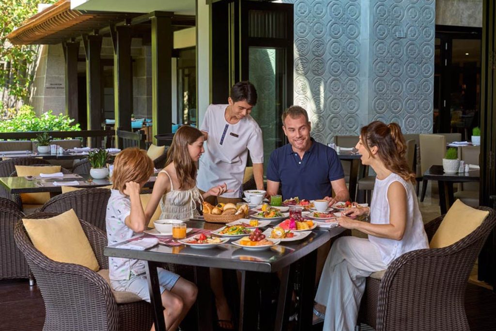 Family dining at L’Anmien at Anantara Mui Ne